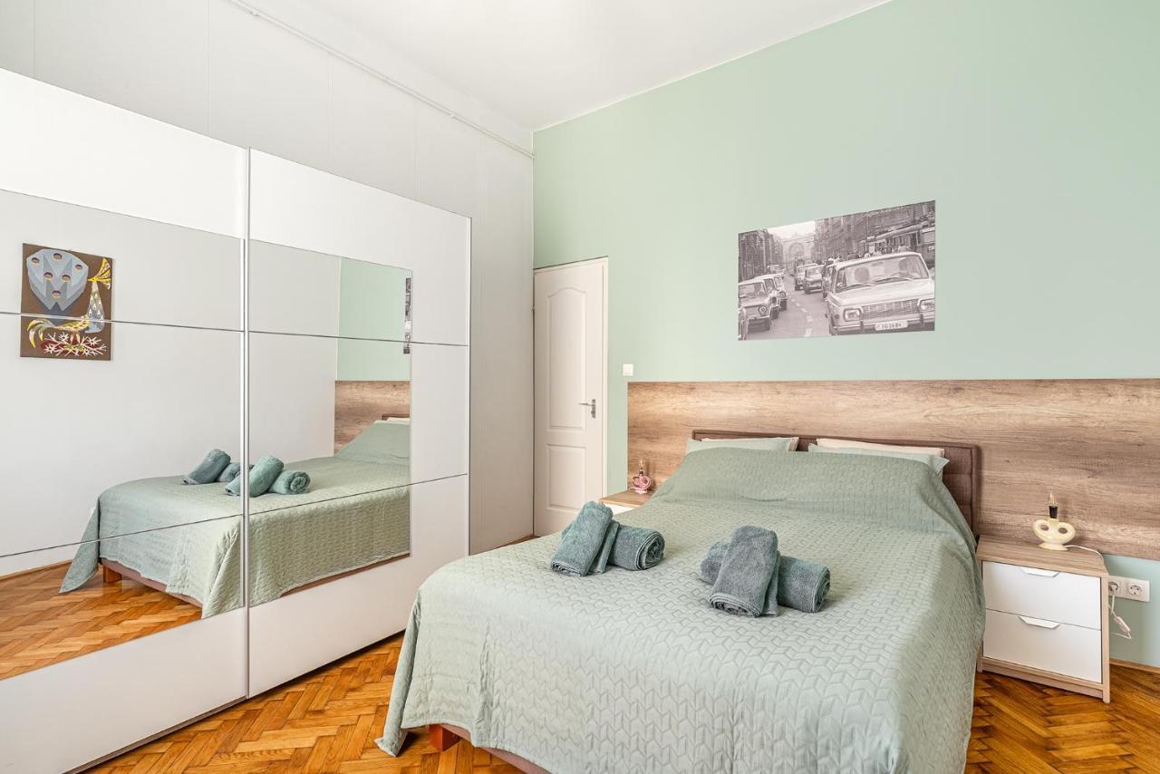 Budapest Then & Now Apartment Extérieur photo